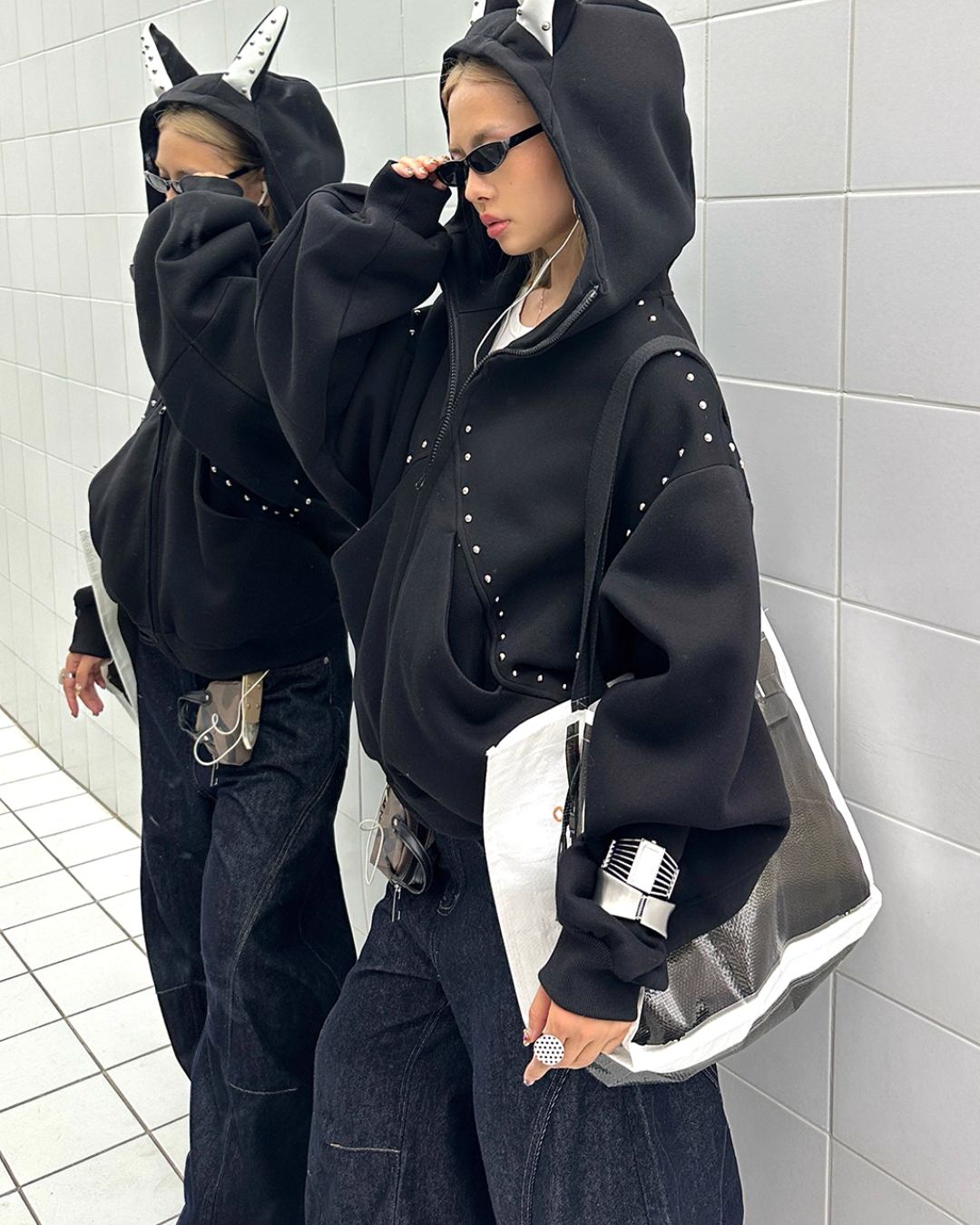 Ear Hood Long Sleeve Zip Hoodie BLB0031