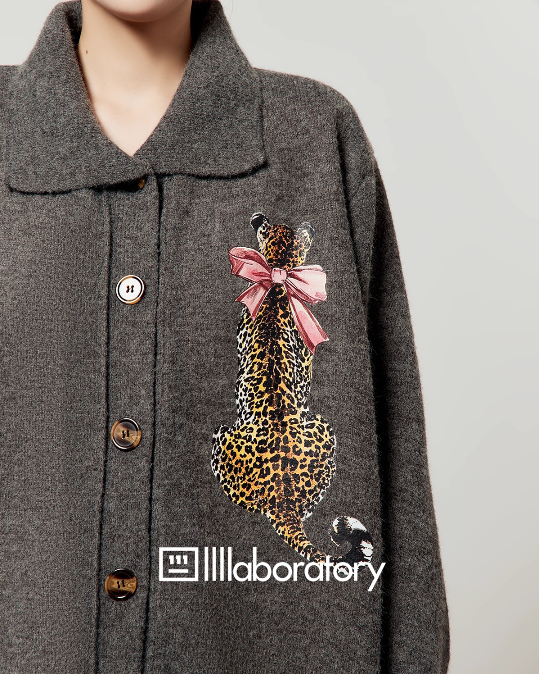 Leopard Print Knit Cardigan / Shorts LLA0552