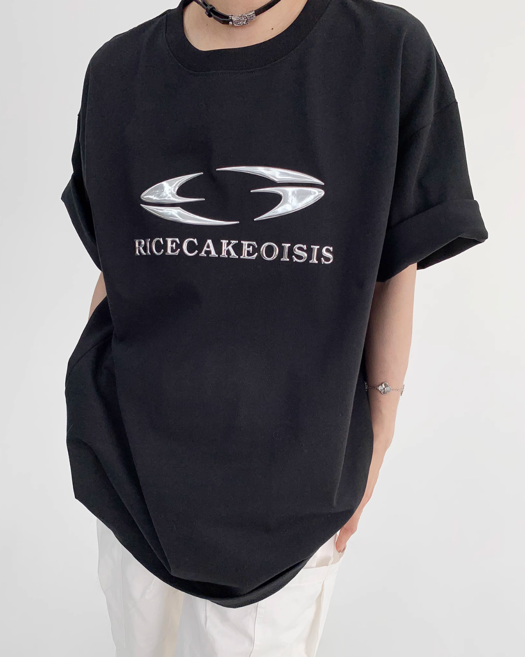 Oval Logo Loose T-Shirt YLS0271