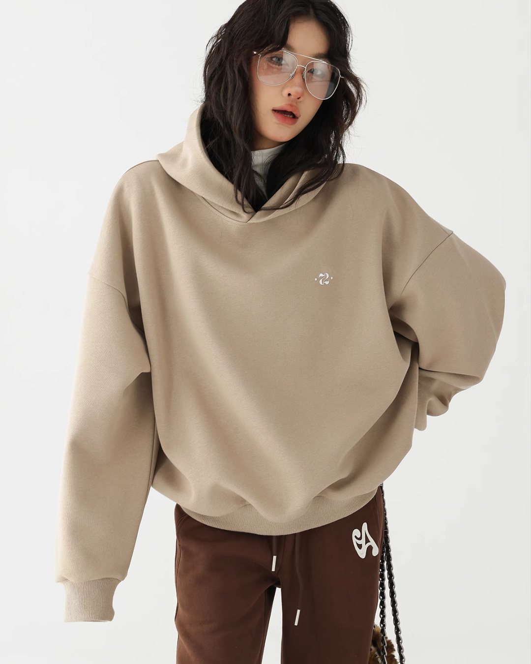 One-Point Logo Pullover Hoodie ACS0233