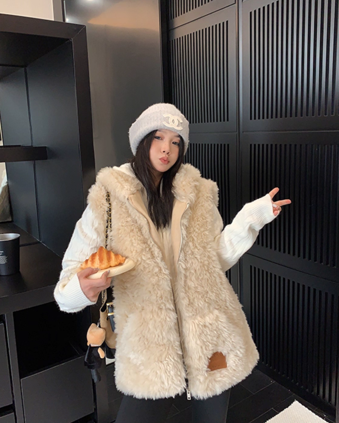 Fluffy Fur Vest YLS1008