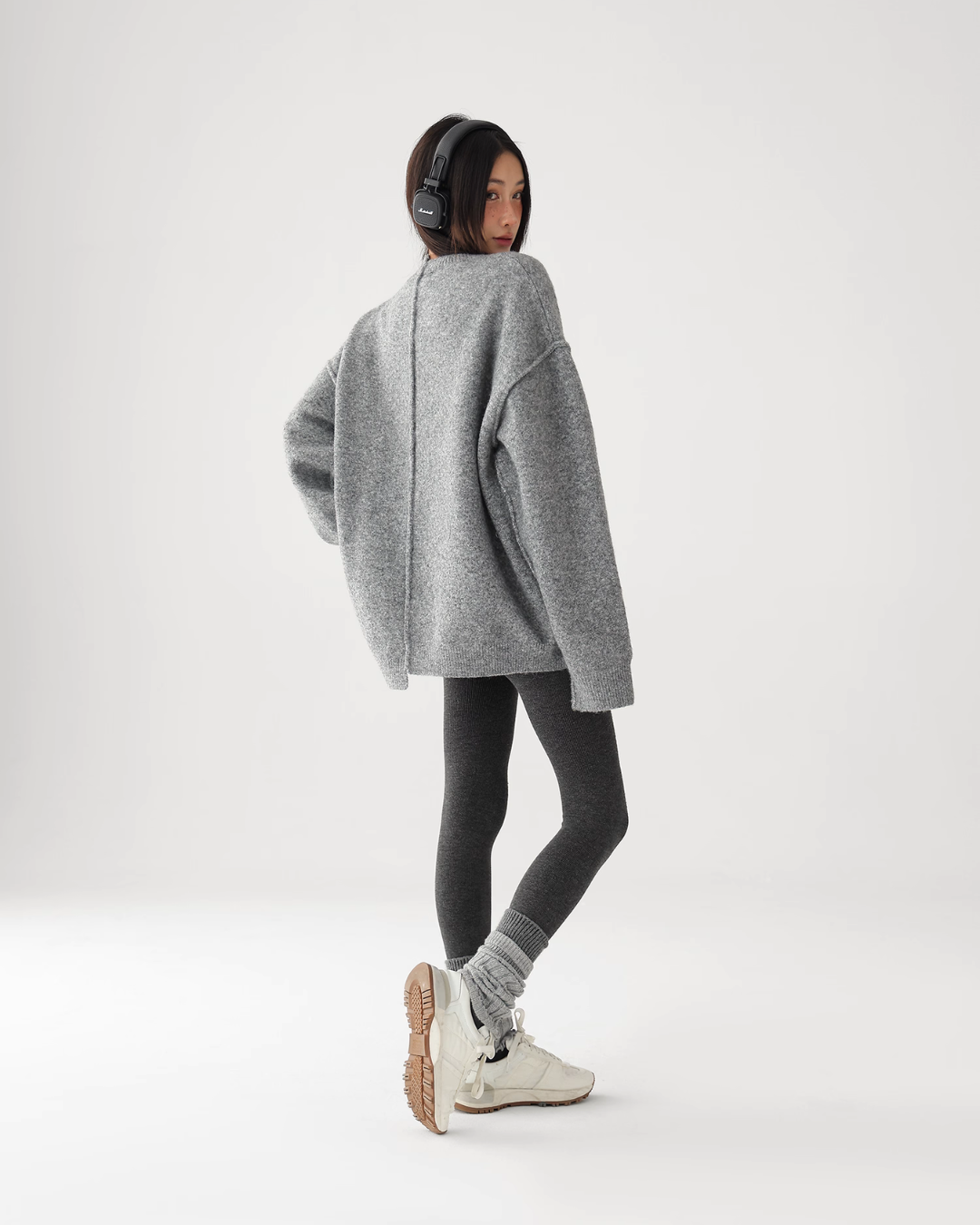 Round-Neck Pullover Knit / Scarf ACS0312