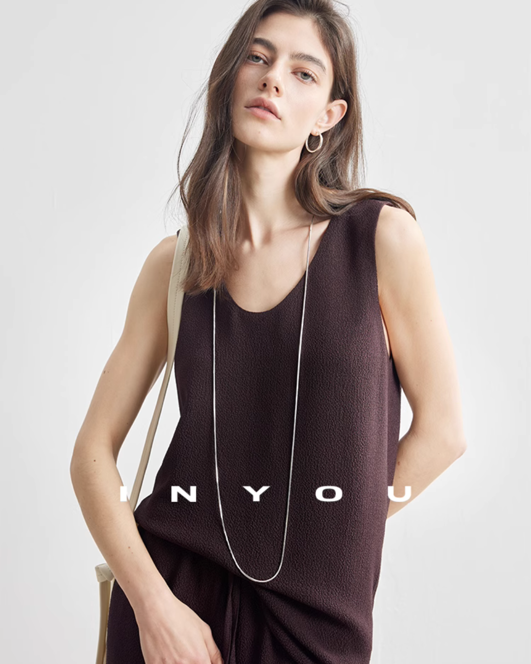 U-Neck Camisole Top / Loose Long Skirt IWY0011