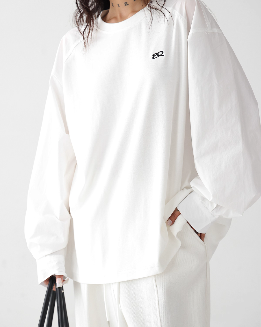 One Point Logo Big Silhouette T-Shirt ACS0289