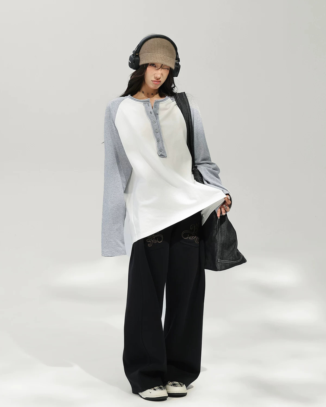 Henley Neck Raglan Sleeve Long-Sleeve T-Shirt ACS0382