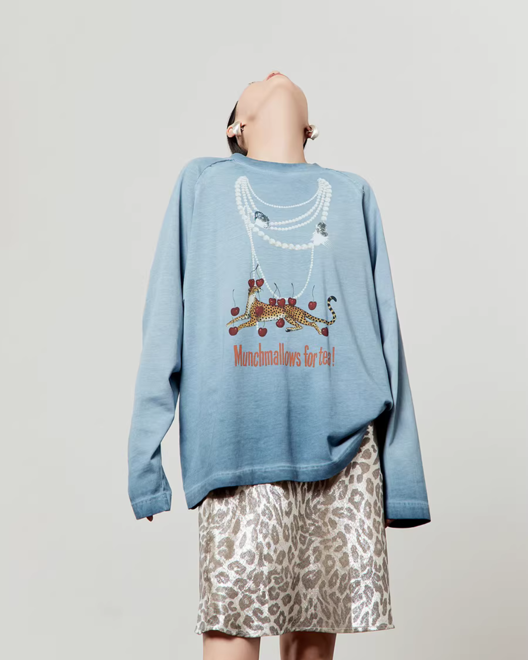 Pearl Light Leopard Long-Sleeve Top/Leopard Skirt LLA0609