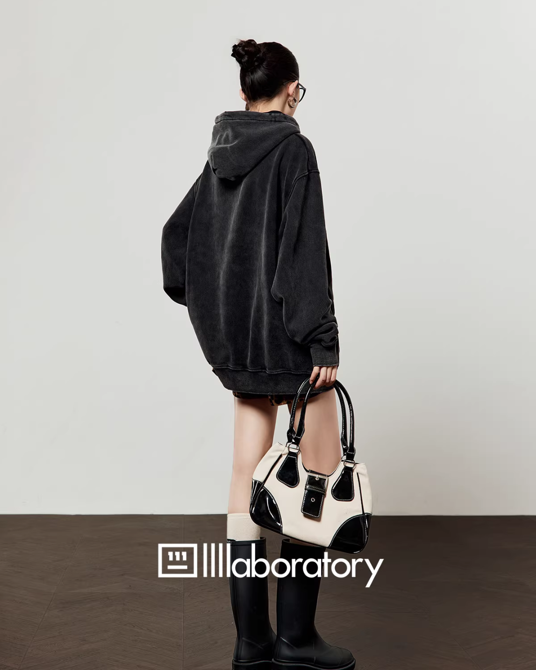 Dog Print Retro Hoodie / Pink Mini Skirt LLA0590