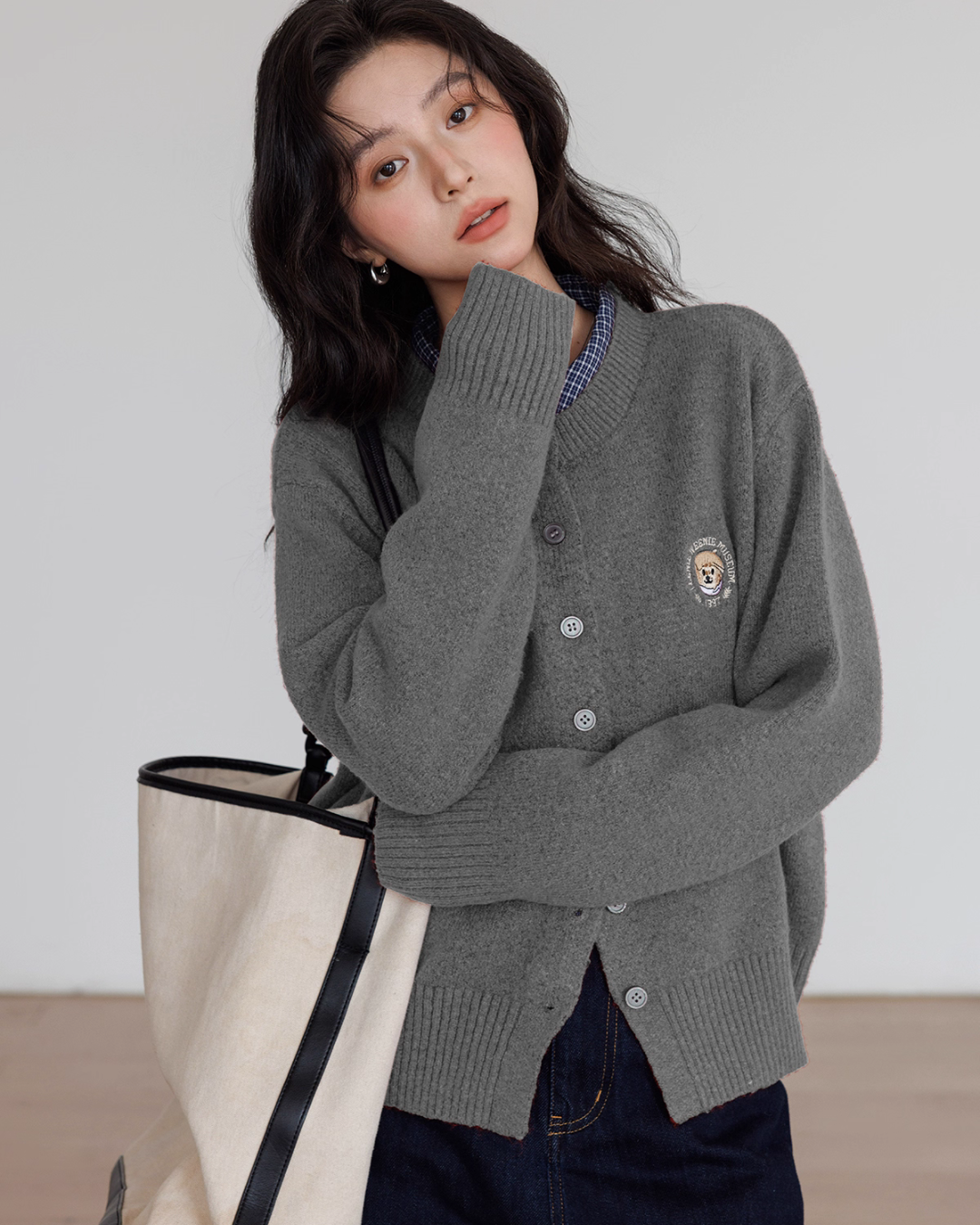 Round Neck Long Sleeve Knit Cardigan VAS0139