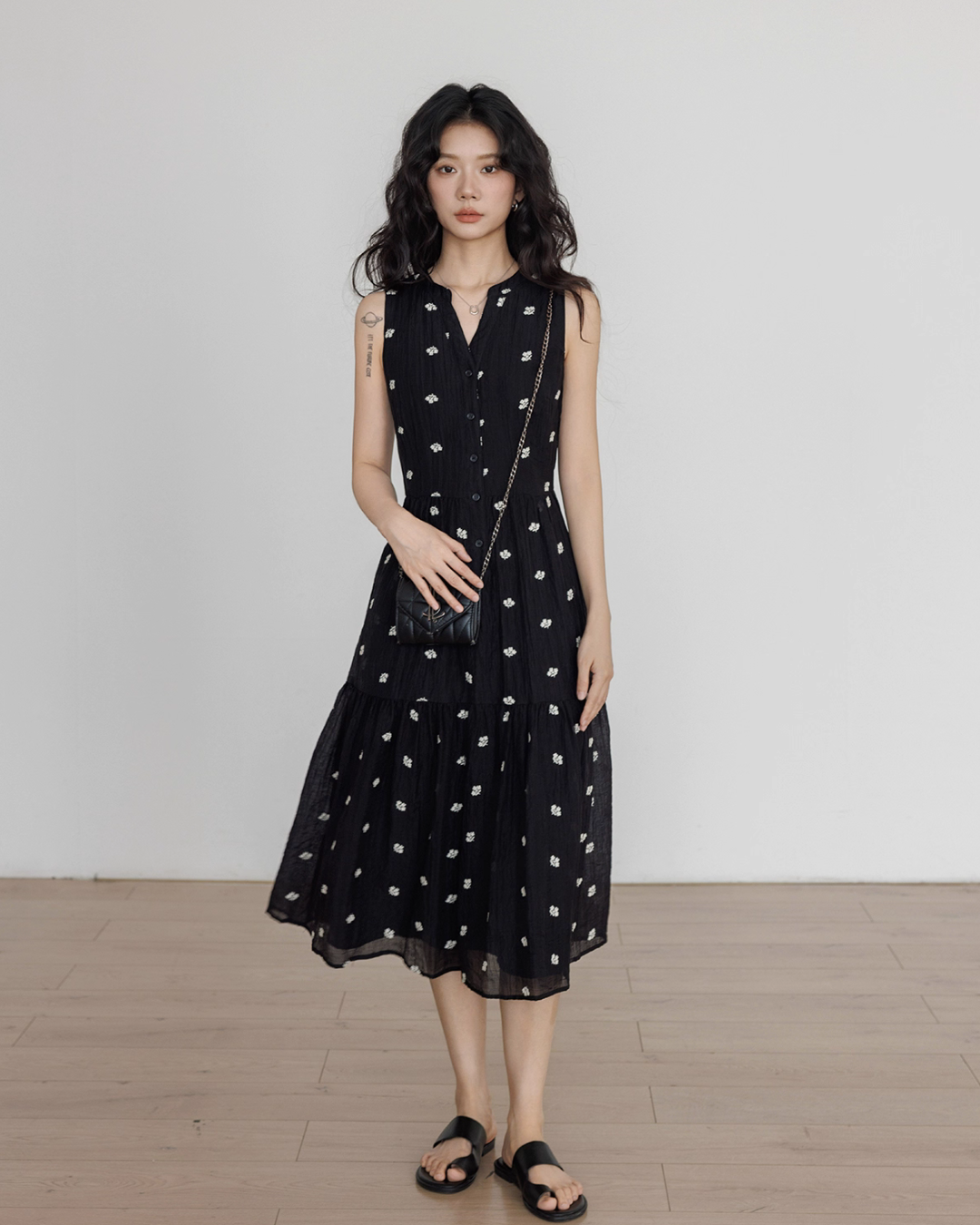 V-Neck Sleeveless Long Dress VAS0129