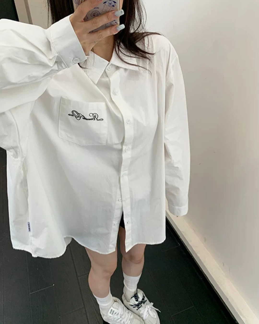 Relaxed Black Long-Sleeve Shirt YLS1028