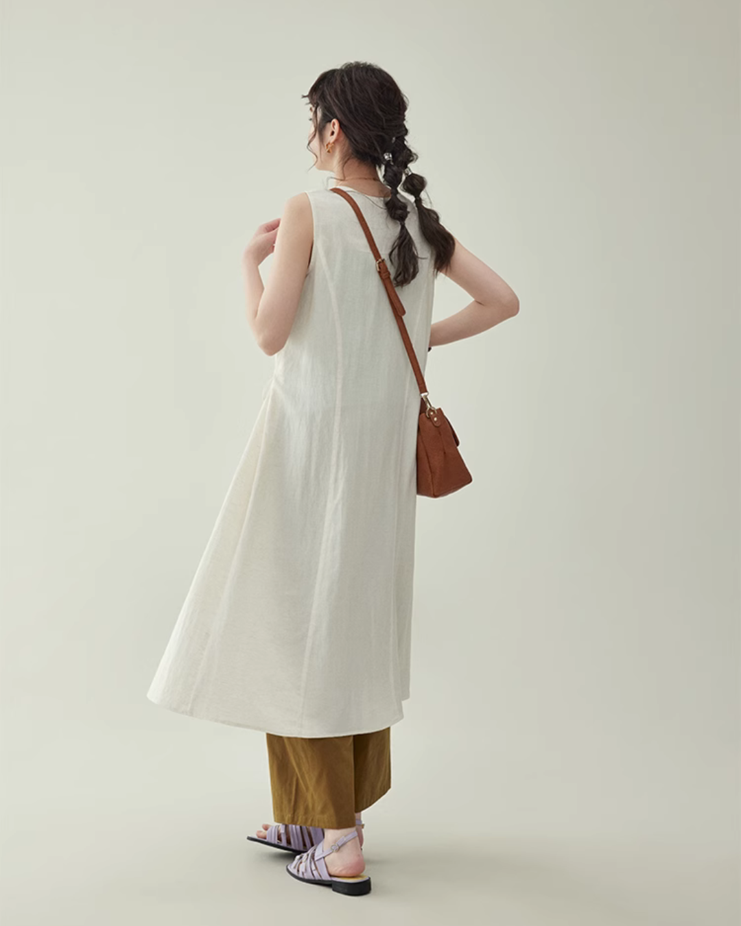 Natural Sleeveless Dress AMU0040
