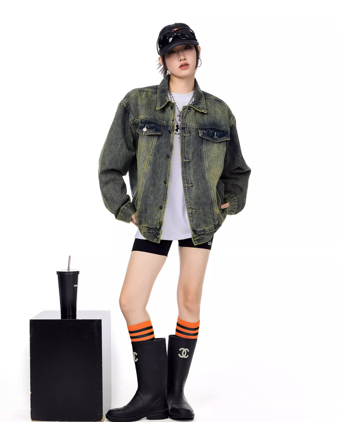Loose Silhouette Denim Jacket ICM0091