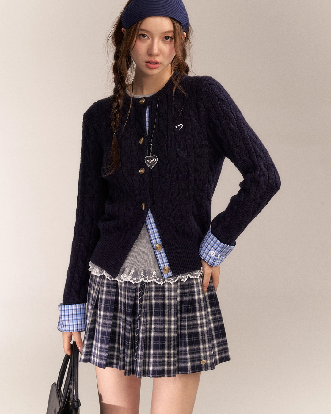 Retro College Short Knit ASG0051