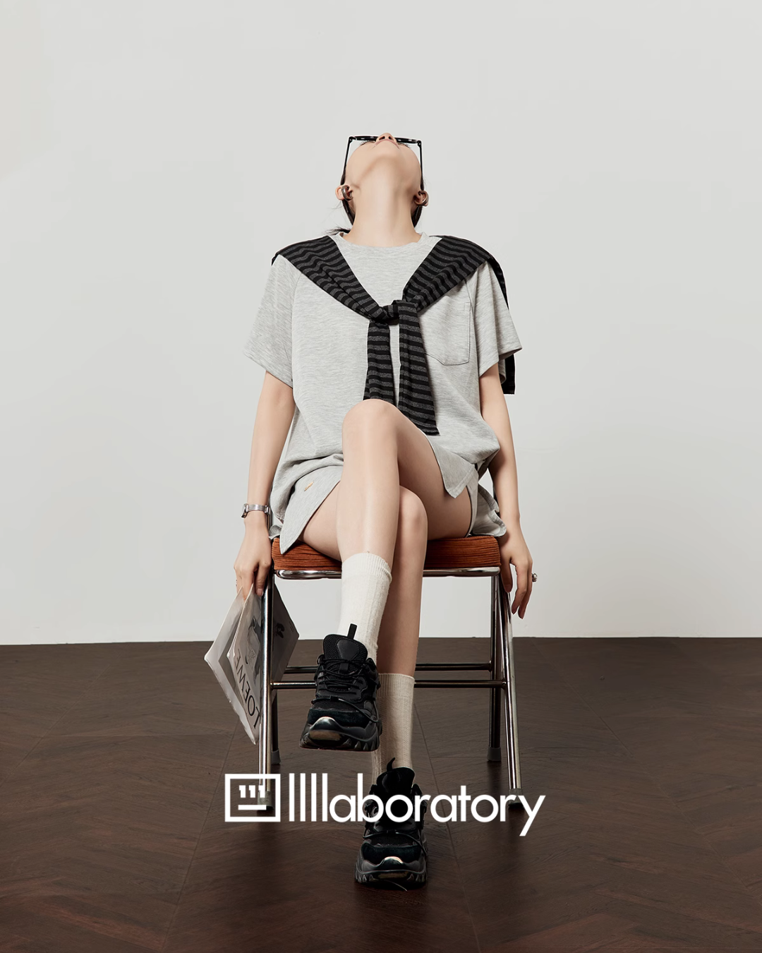 Light Gray Short Sleeve Top / Mini Skirt LLA0450