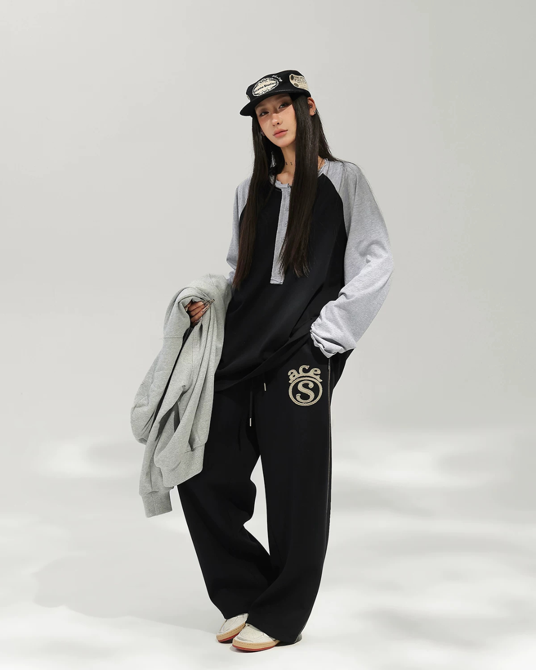 Henley Neck Raglan Sleeve Long-Sleeve T-Shirt ACS0382