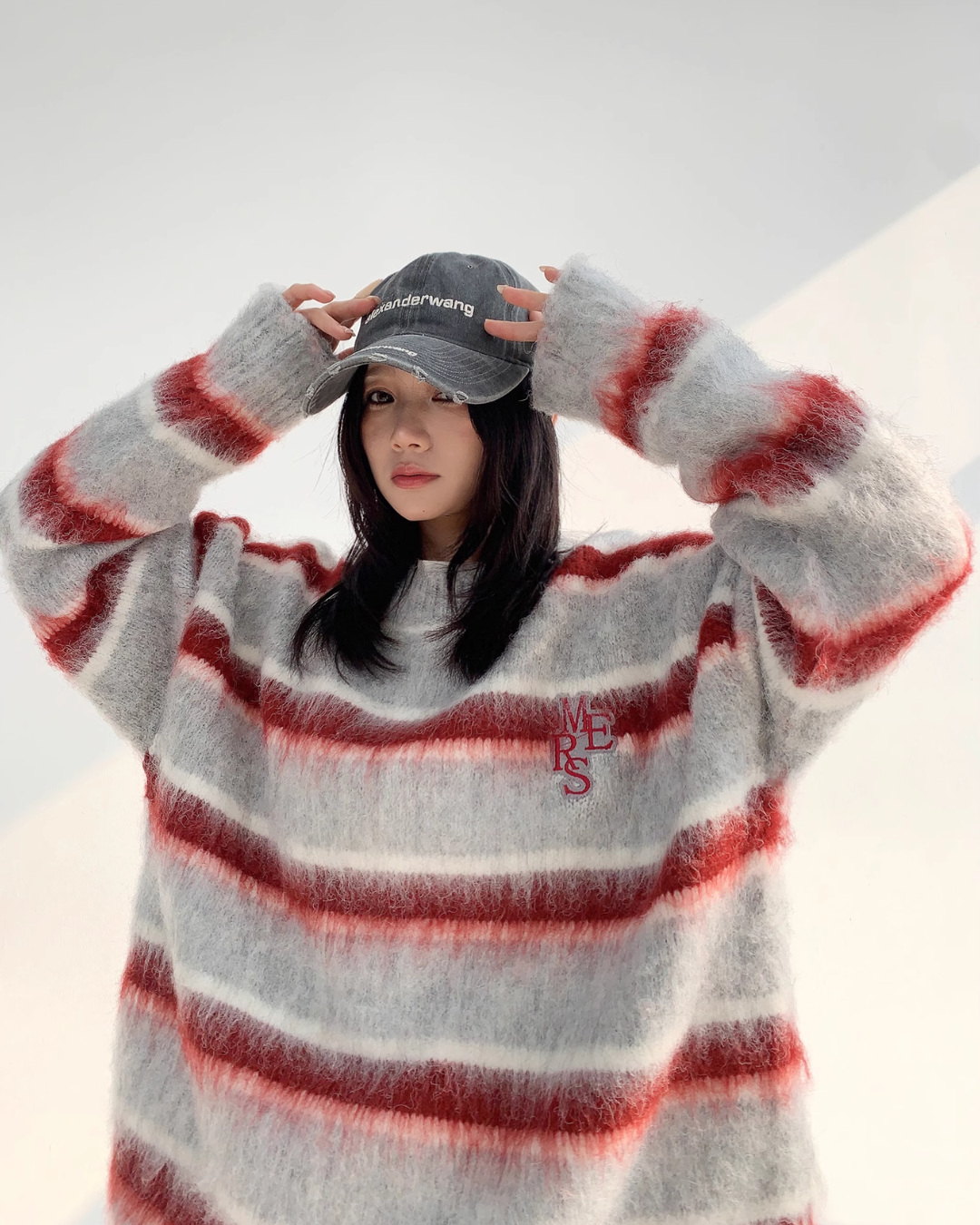 Border Shaggy Knit Tops YLS0713