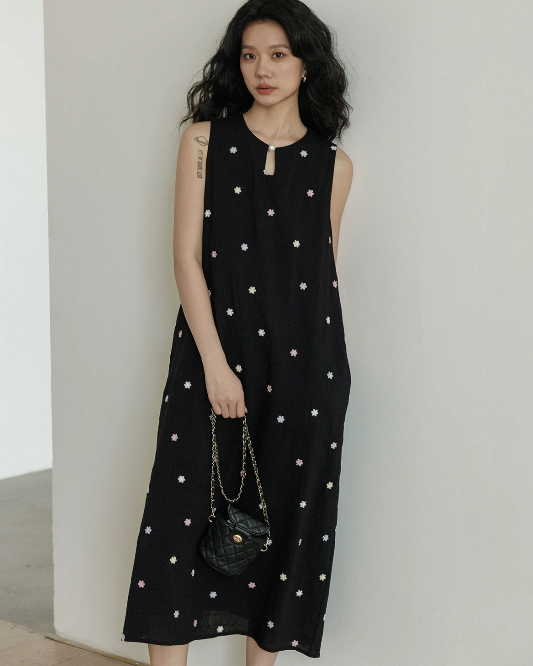 Flower Embroidery Pearl Button Long Dress VAS0203