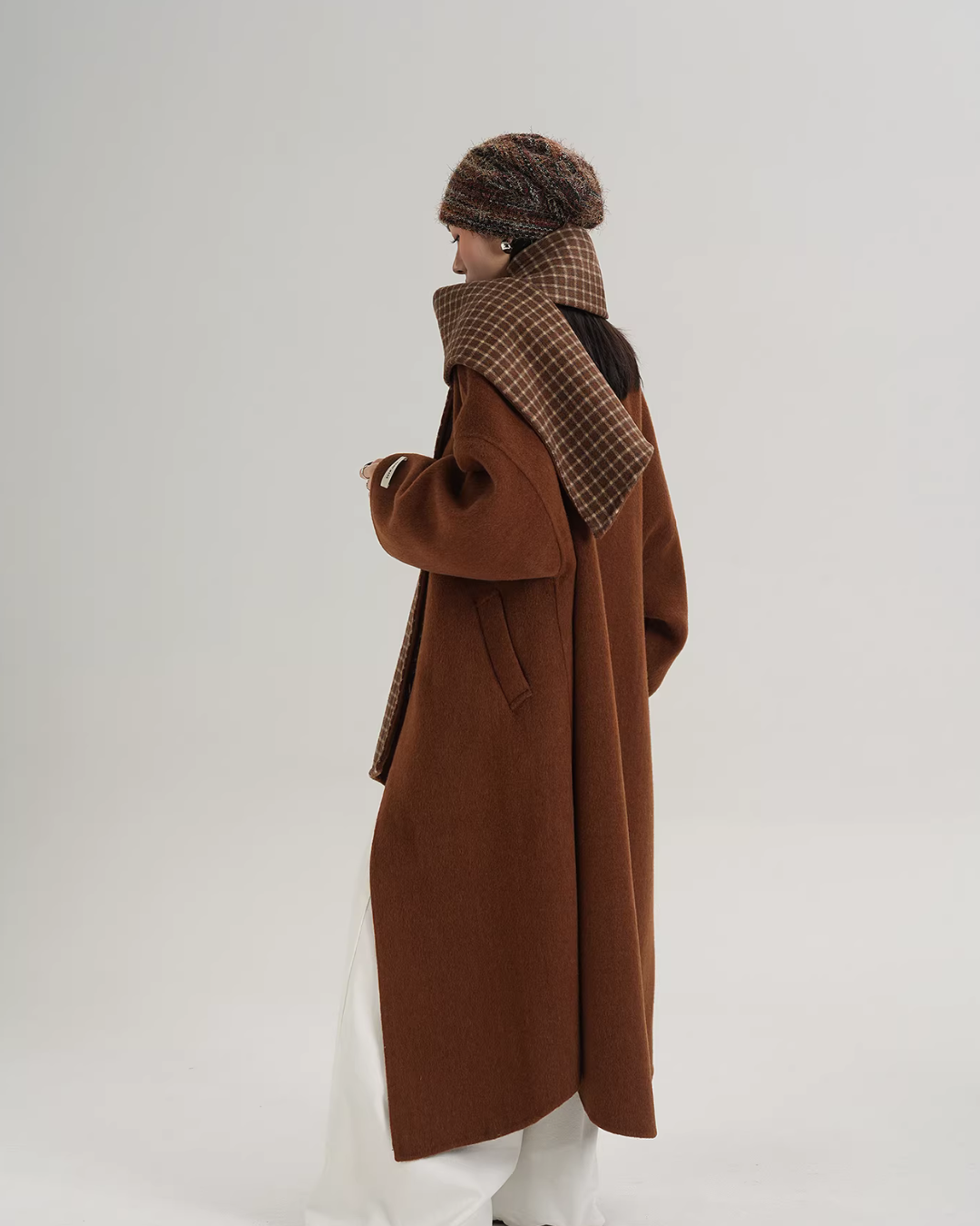 Collarless Coat with Checkered Scarf SRS0405
