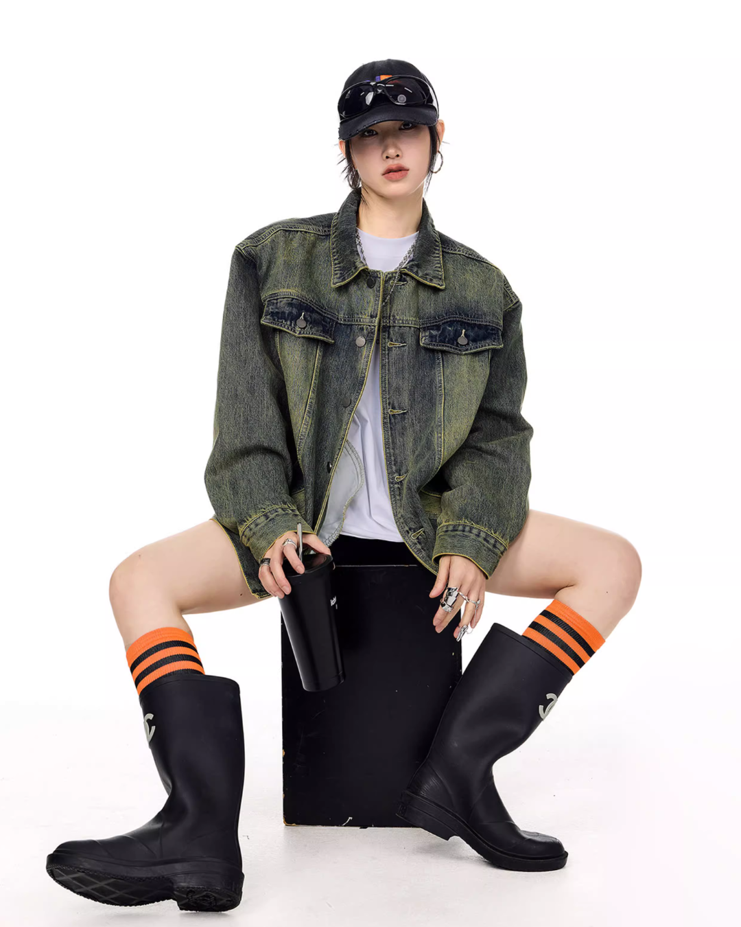 Loose Silhouette Denim Jacket ICM0091