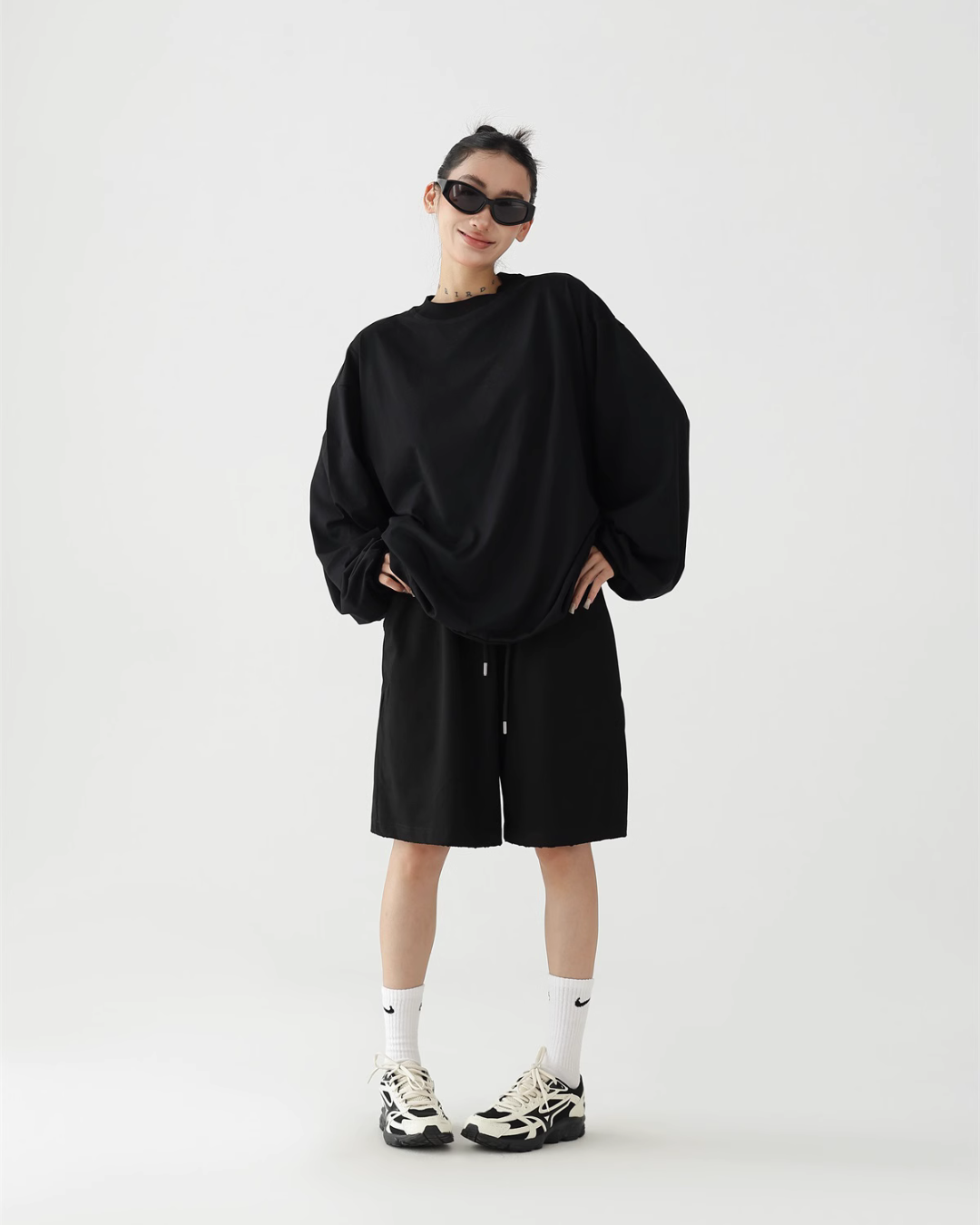 Loose Silhouette Long Sleeve Top / Wide Half Pants ACS0249