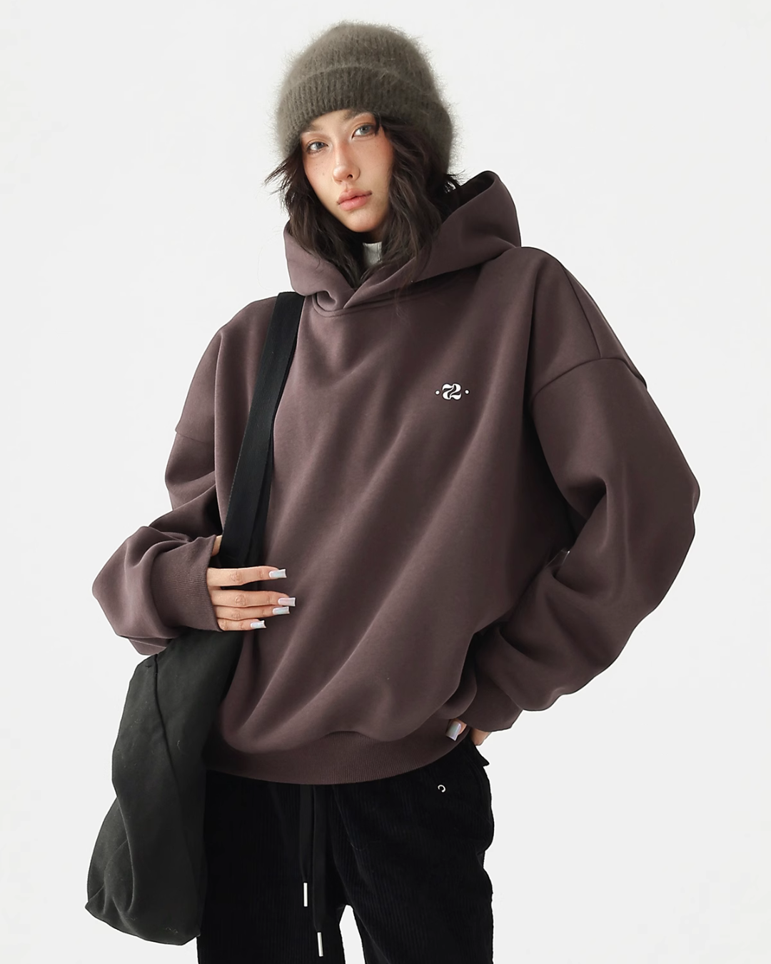 One-Point Logo Pullover Hoodie ACS0233