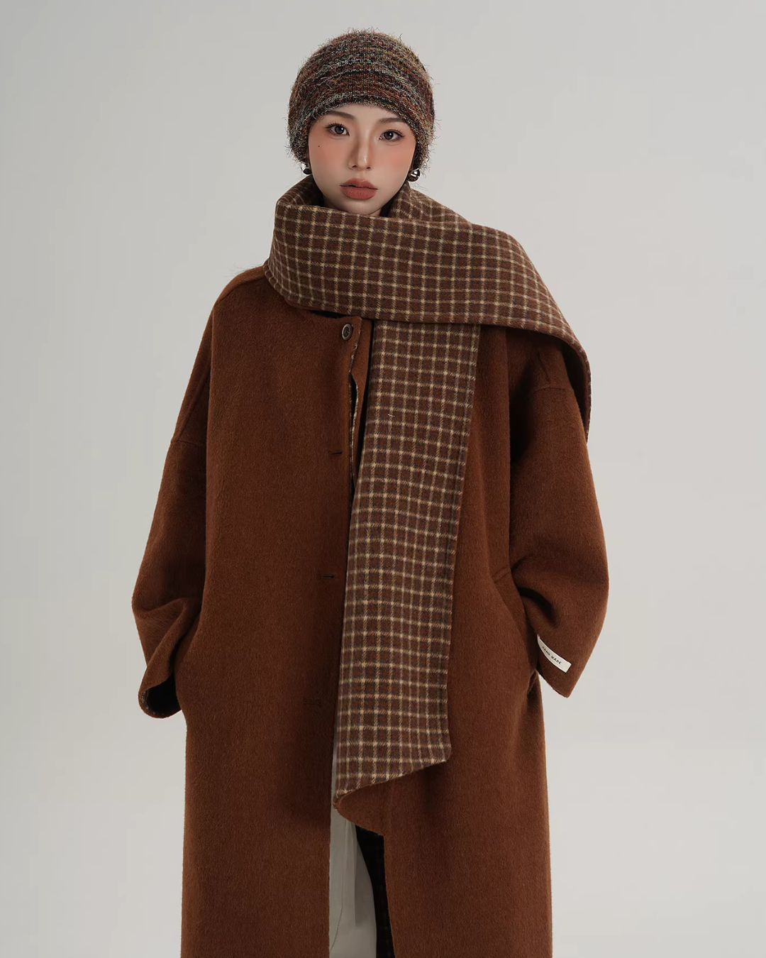 Collarless Coat with Checkered Scarf SRS0405