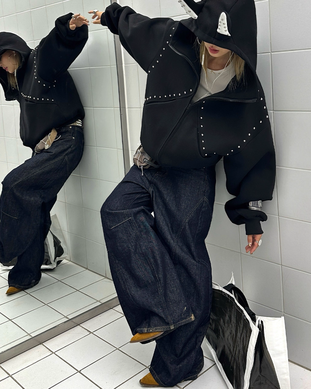 Ear Hood Long Sleeve Zip Hoodie BLB0031