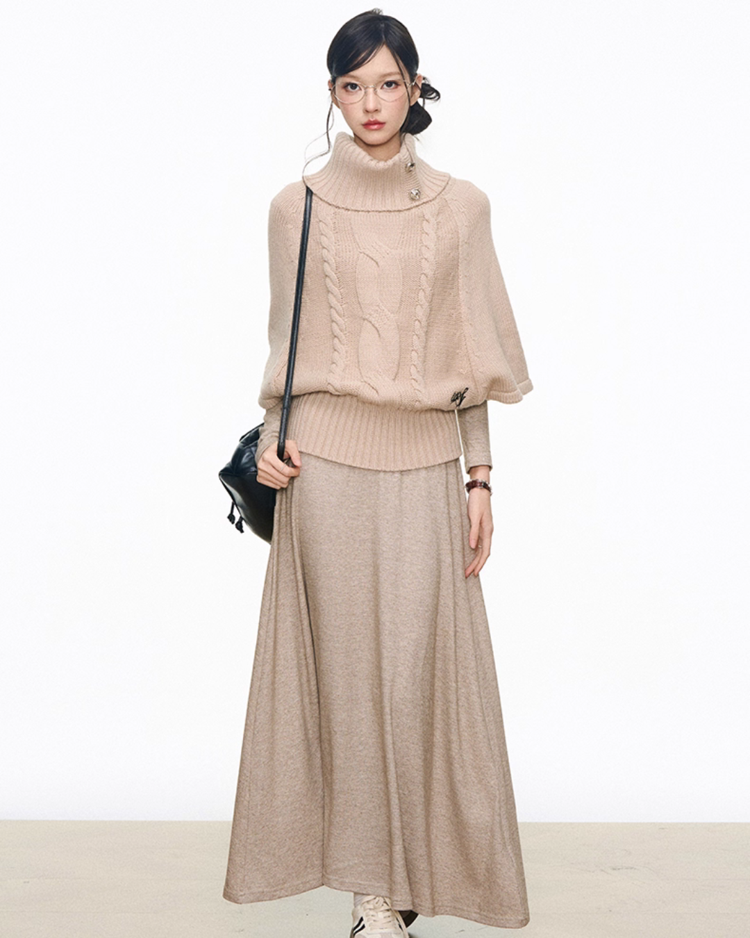 High-Neck Knit Top / Mini Skirt / Tight Long Dress / High-Neck Long Sleeve T-Shirt WEO0070