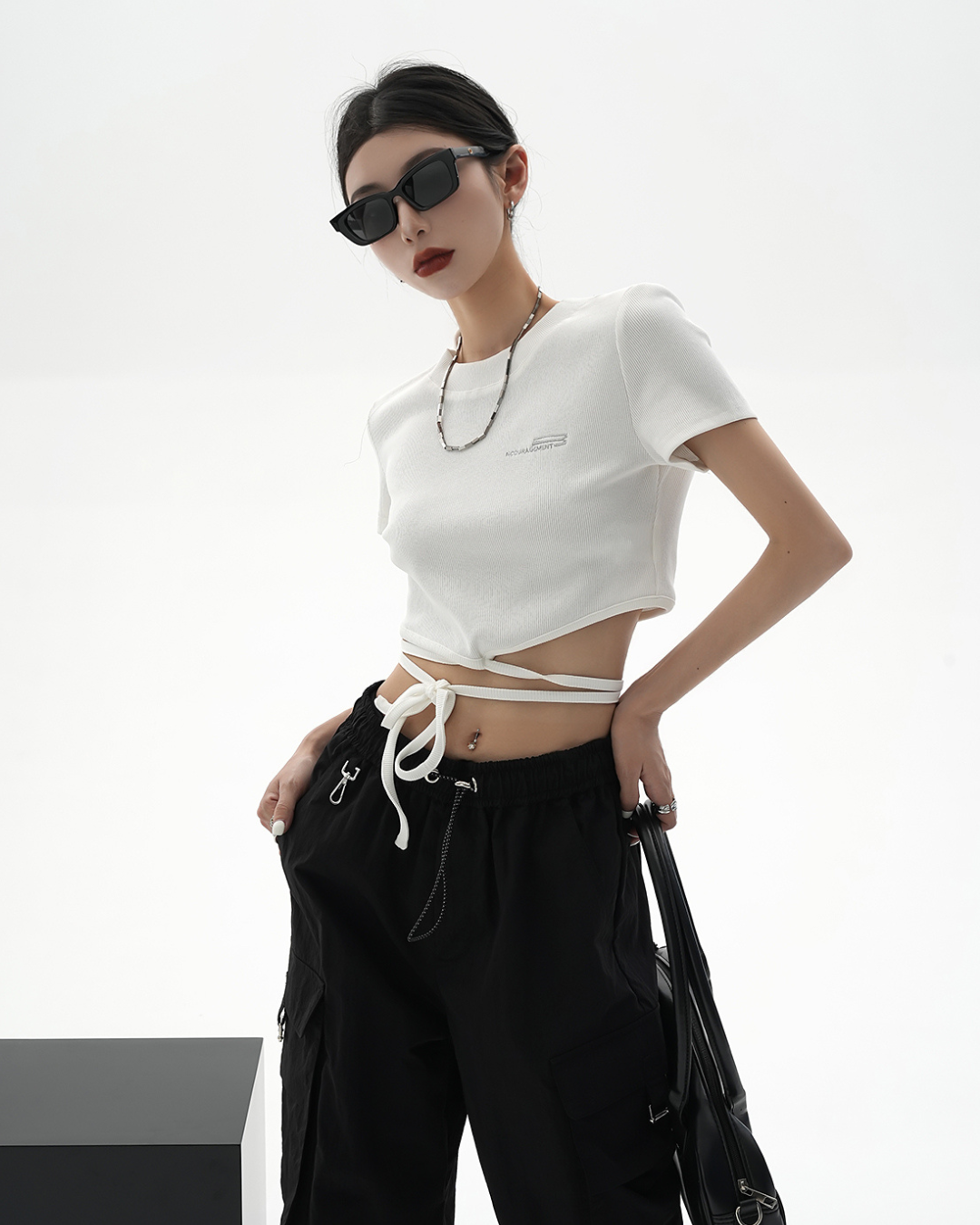 Inside Cropped Short T-Shirt SRS0010