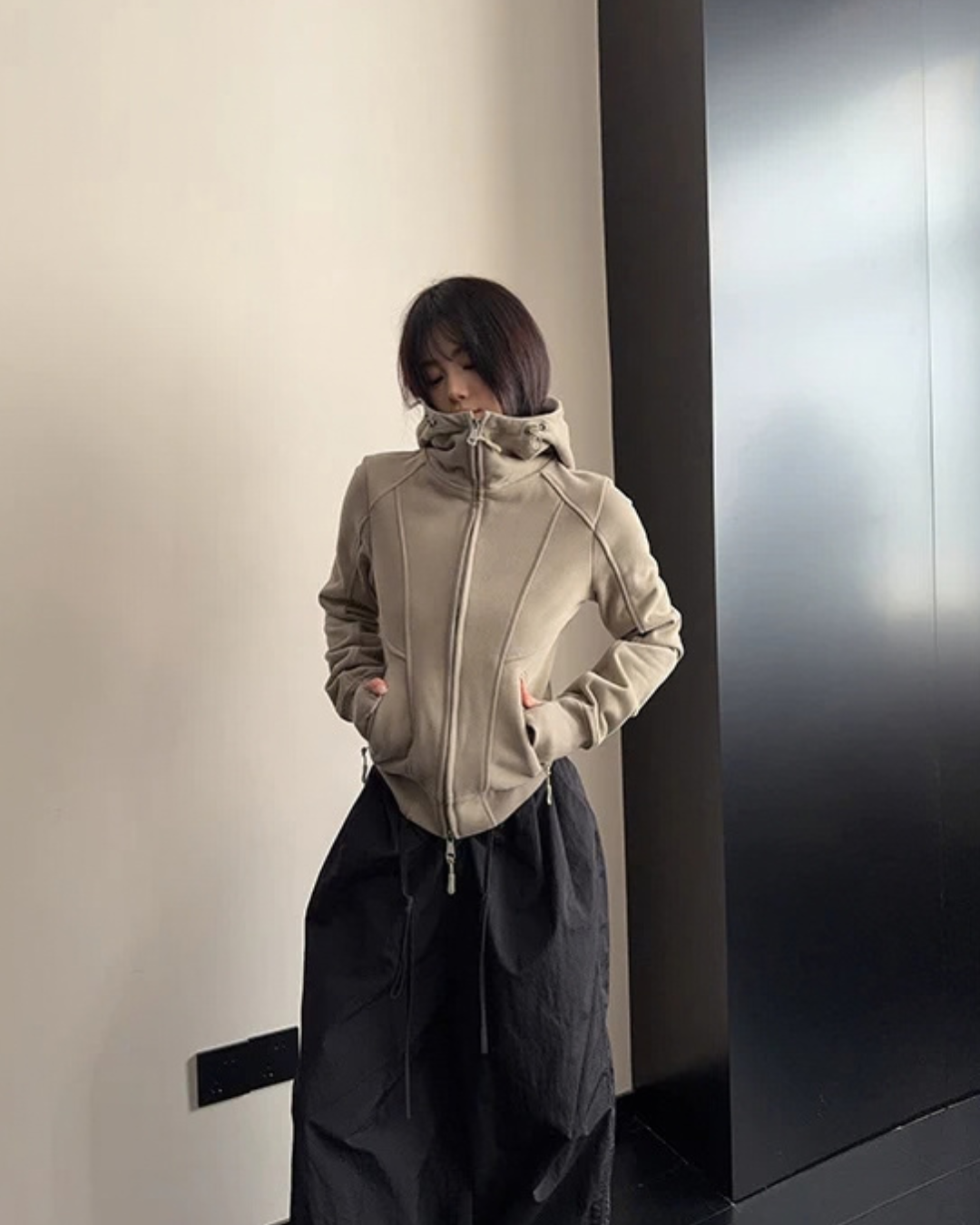 High-Neck Hooded Zip-Up Hoodie YLS1057