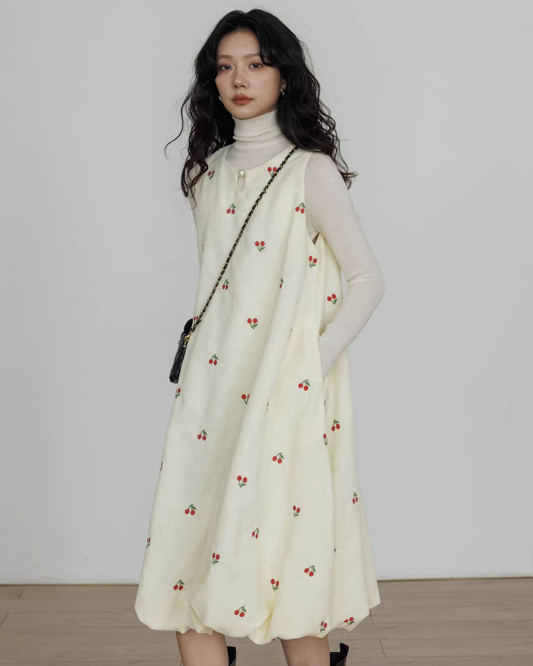 Crew Neck Cherry Vest Dress VAS0187