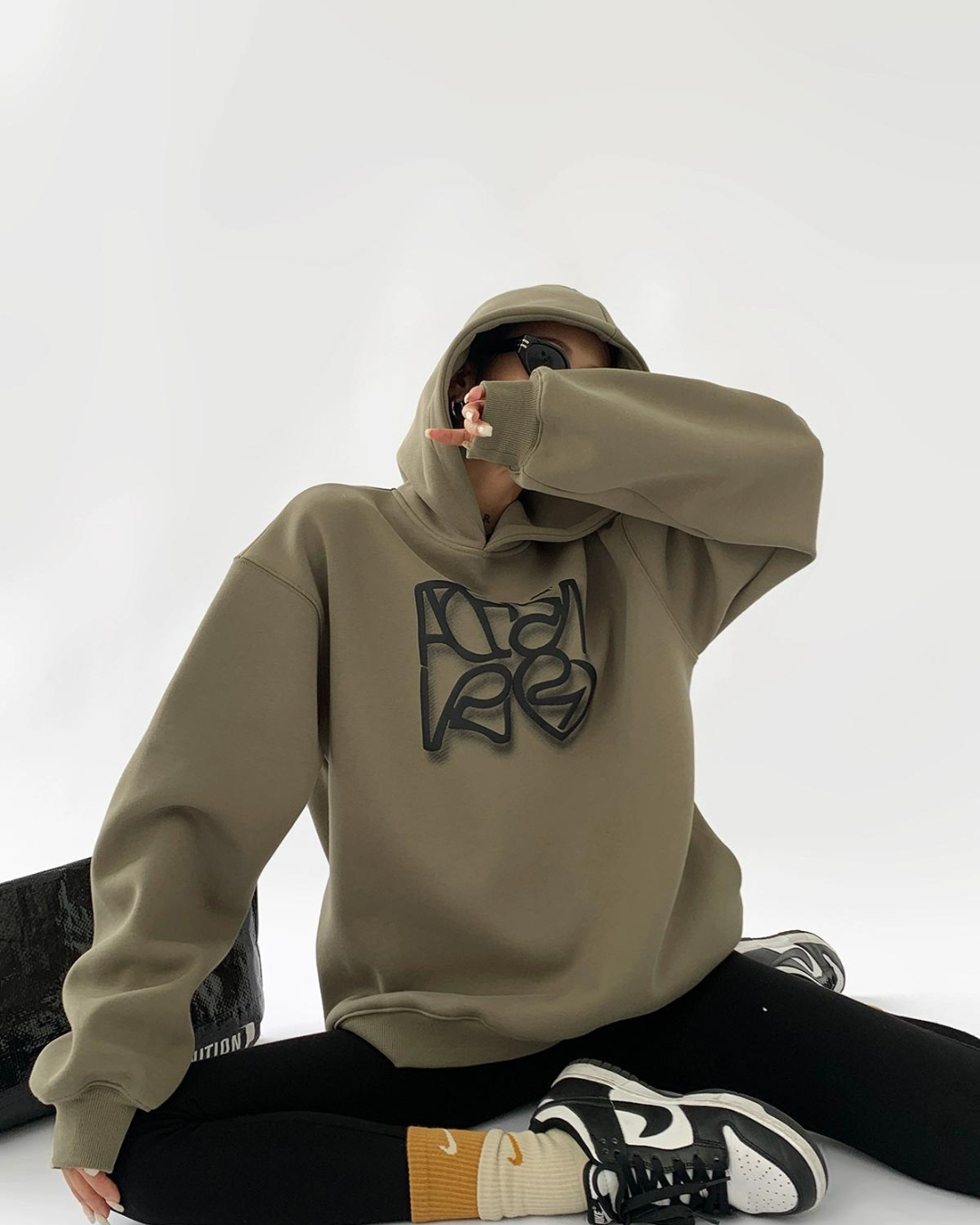 Logo Big Silhouette Hoodie ACS0057