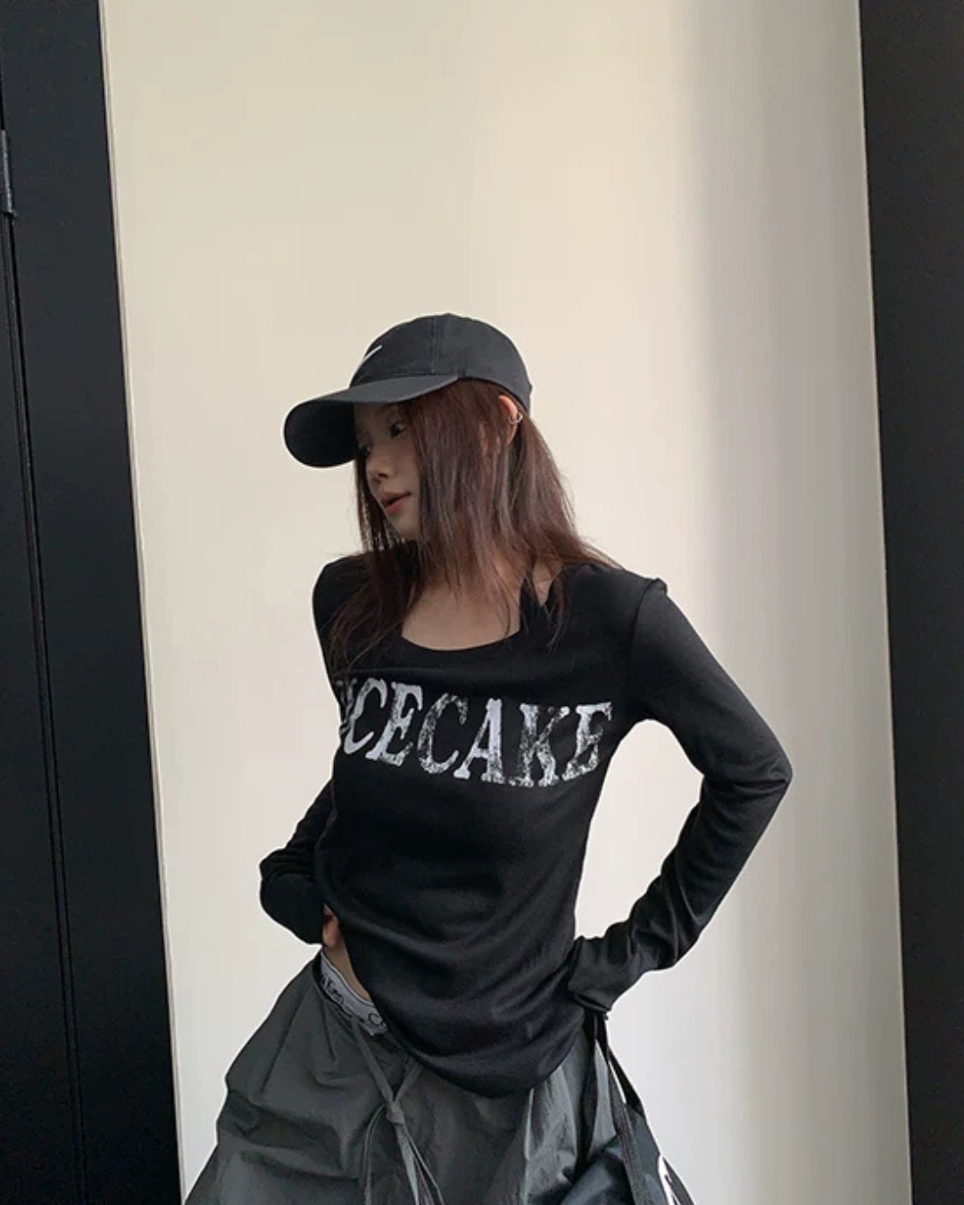 Slim Fit Round Neck Long Sleeve YLS1027