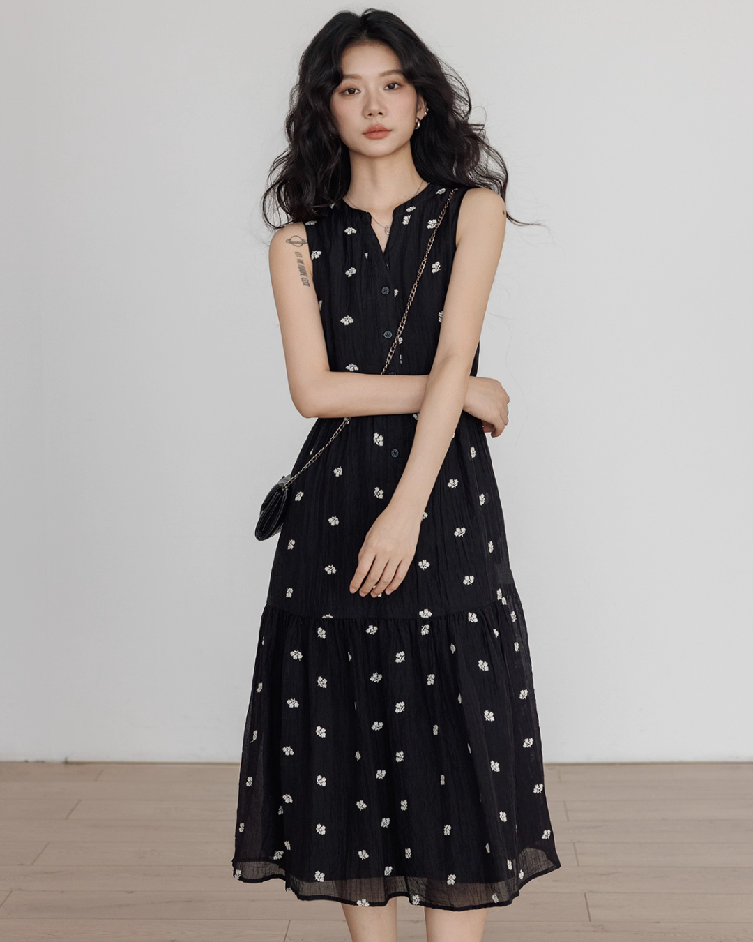 V-Neck Sleeveless Long Dress VAS0129