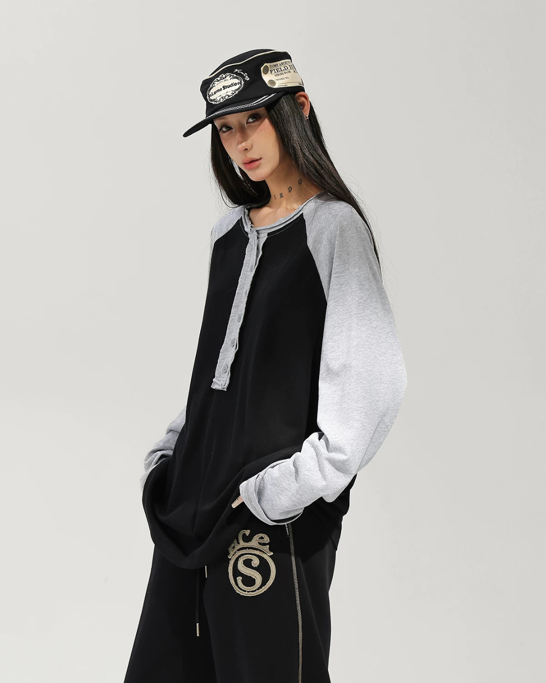 Henley Neck Raglan Sleeve Long-Sleeve T-Shirt ACS0382