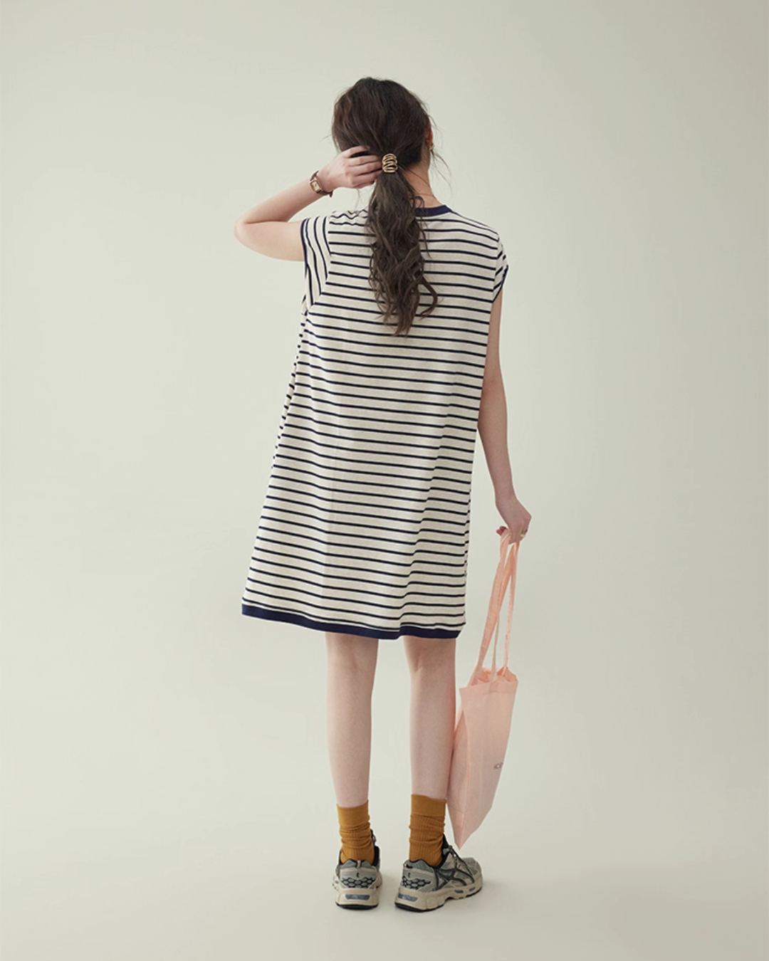 Striped Round Neck T-Shirt Dress AMU0037