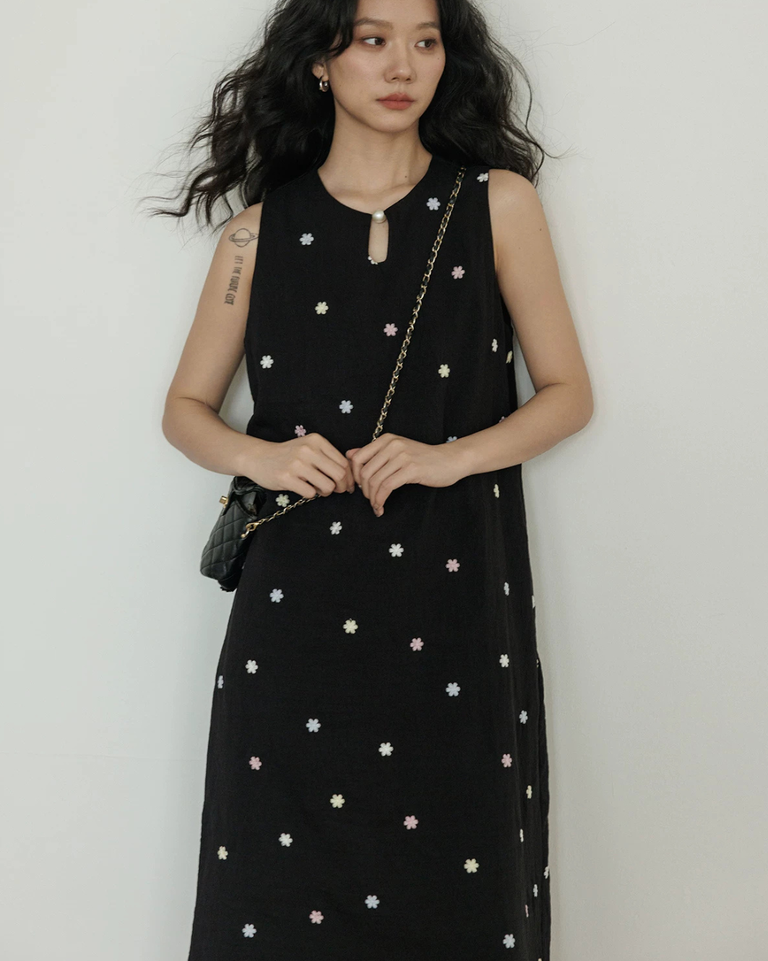 Flower Embroidery Pearl Button Long Dress VAS0203