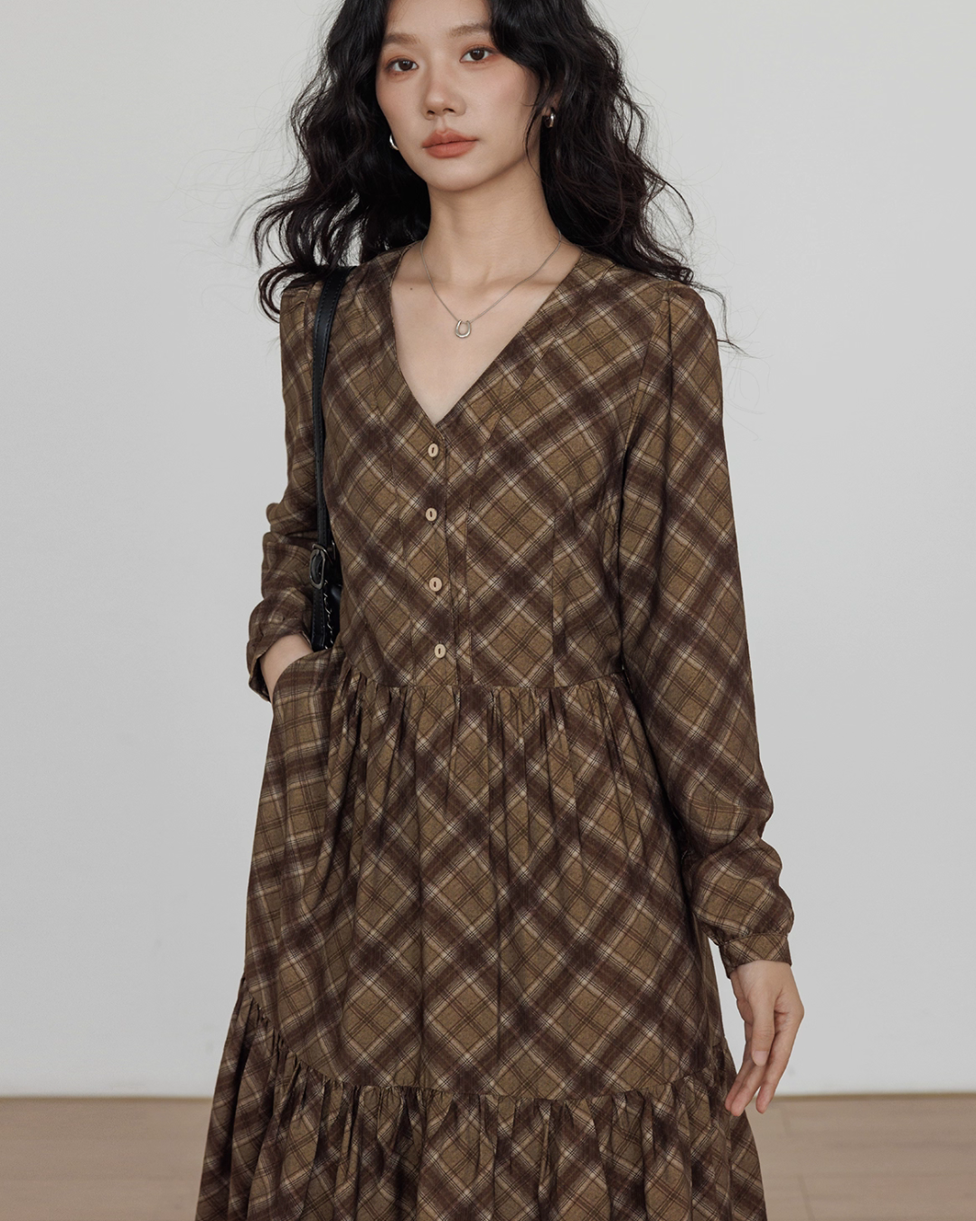 V-Neck Paid Long Dress VAS0161