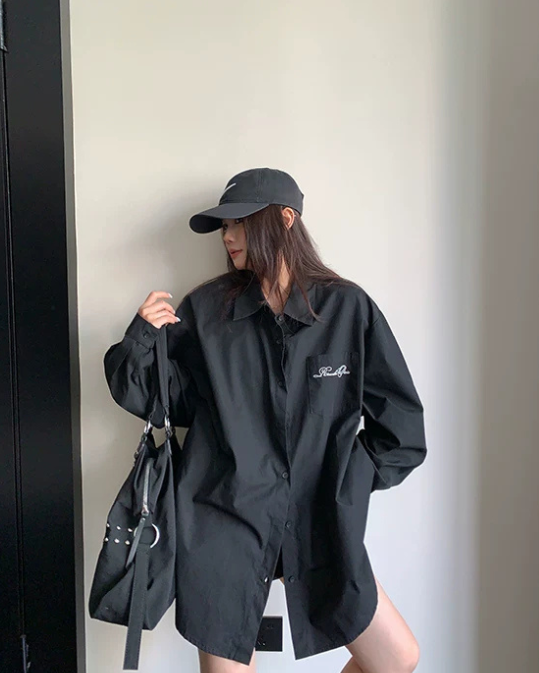 Relaxed Black Long-Sleeve Shirt YLS1028