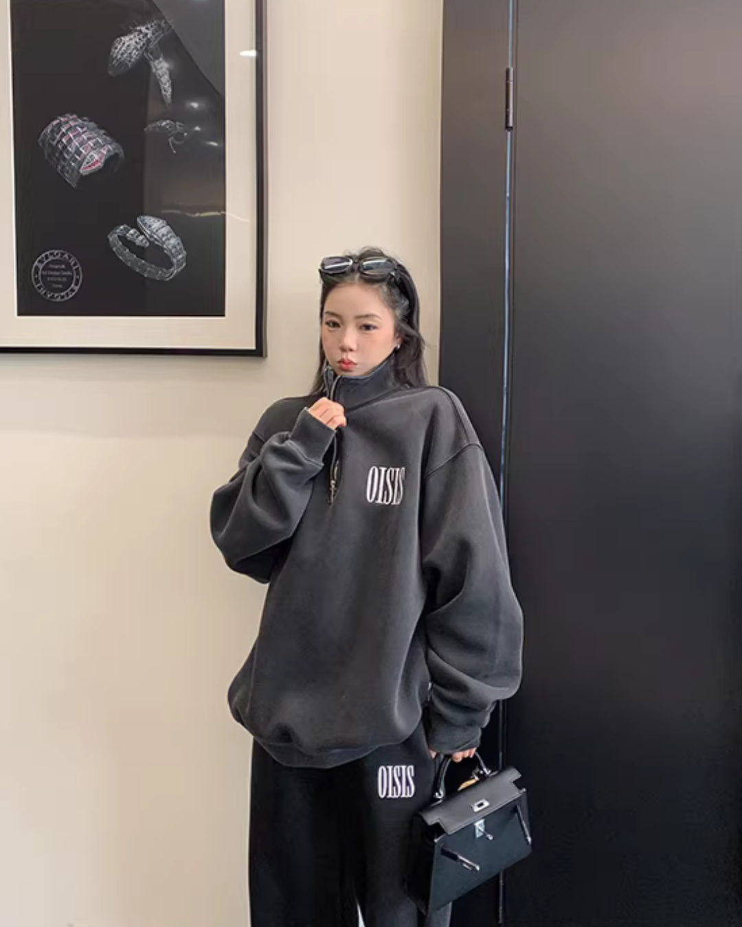 Half-Zip Sweatshirt / Wide Sweatpants YLS1020