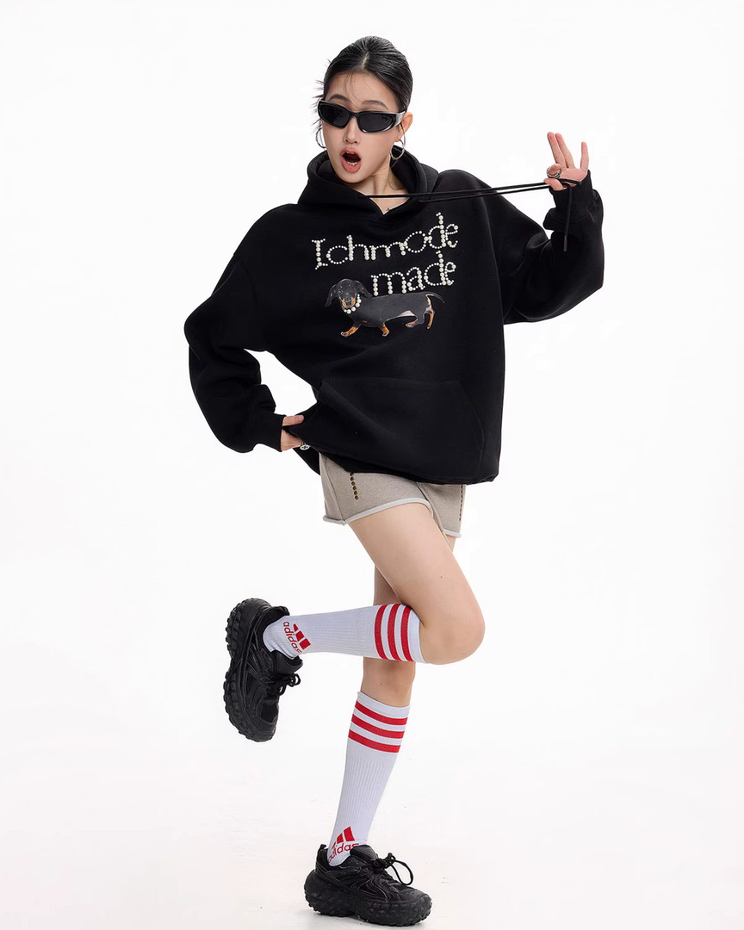 Dog Pearl Logo Sweat Hoodie ICM0090