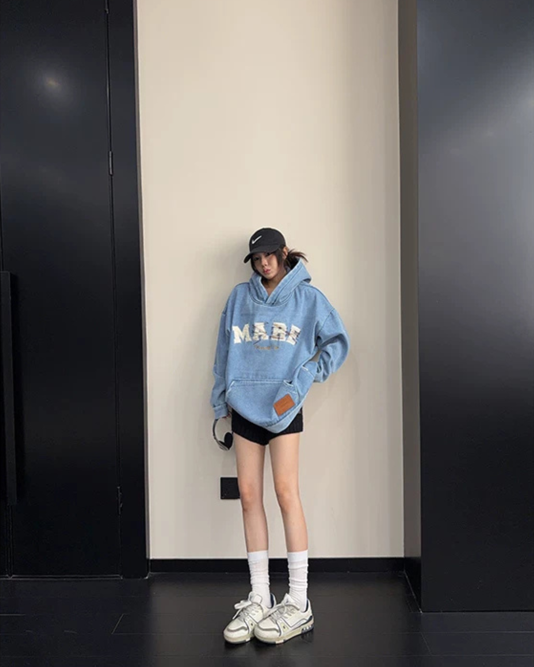 Oversize Retro Embroidered Denim Hoodie YLS1077