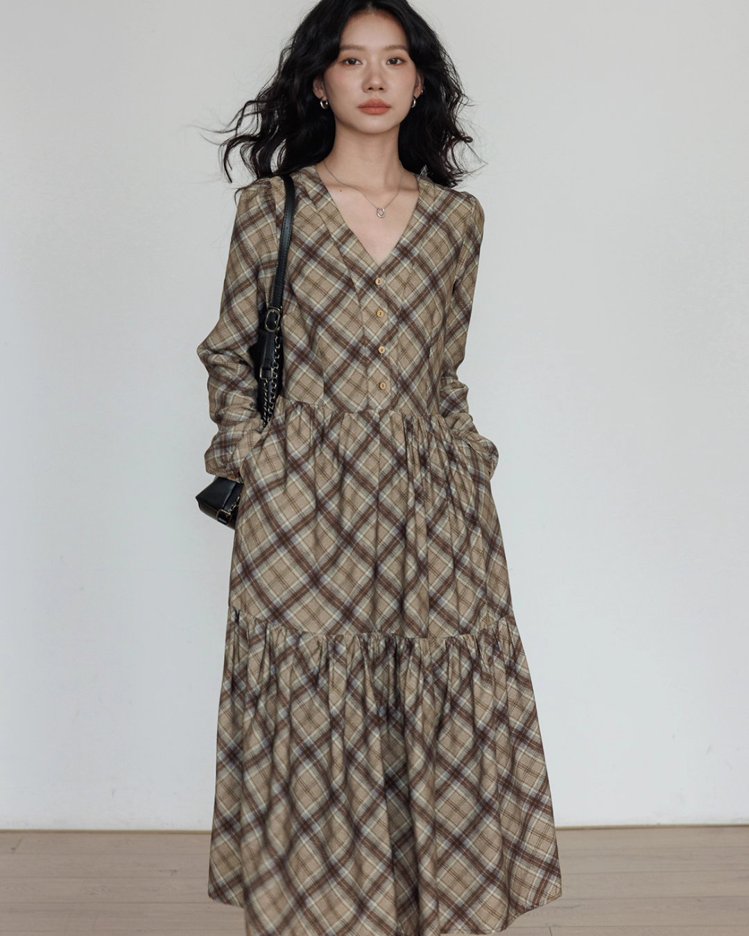 V-Neck Paid Long Dress VAS0161