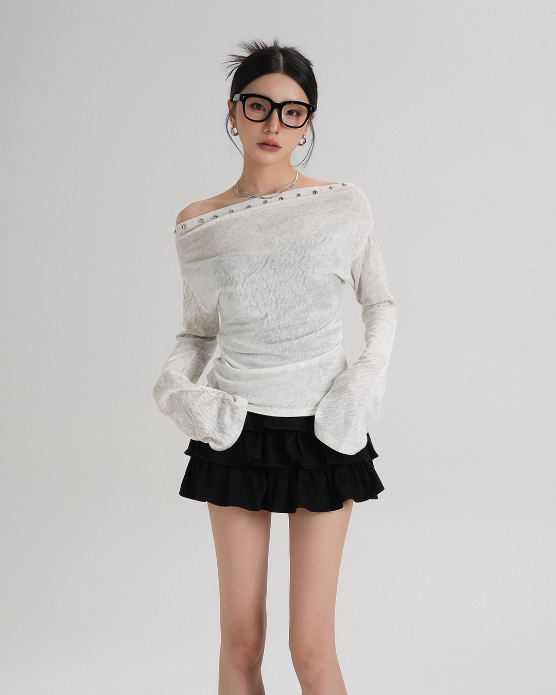 Off-Shoulder Long Sleeve Top SRS0354