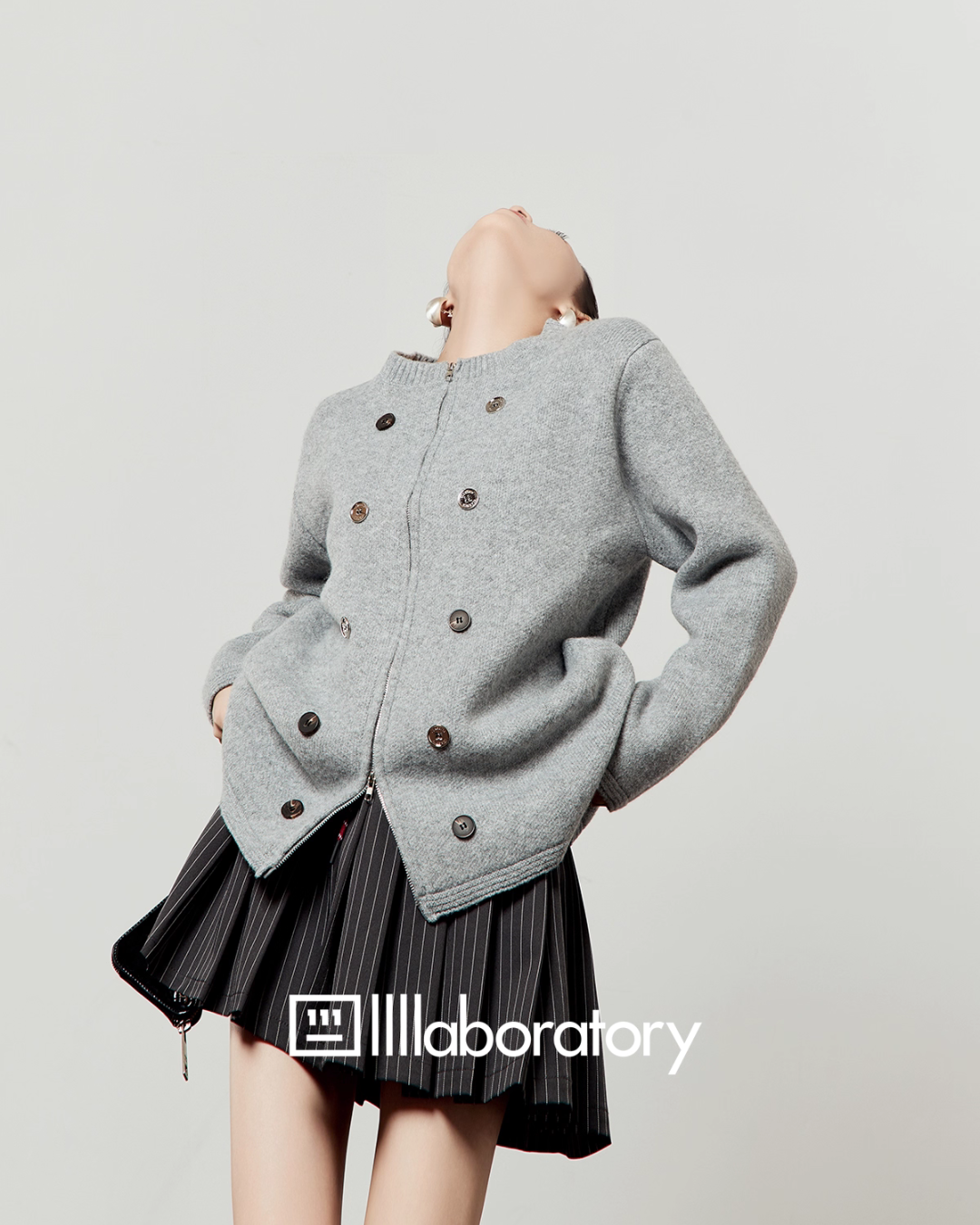 Round Knit Top / Striped A-Line Mini Skirt LLA0550