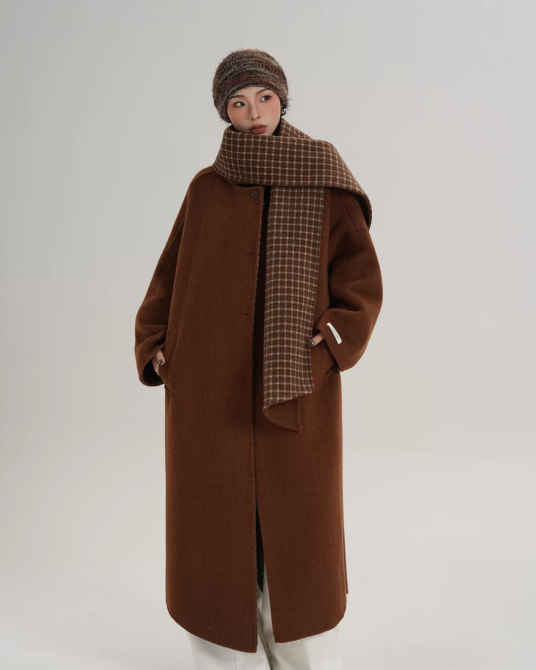 Collarless Coat with Checkered Scarf SRS0405