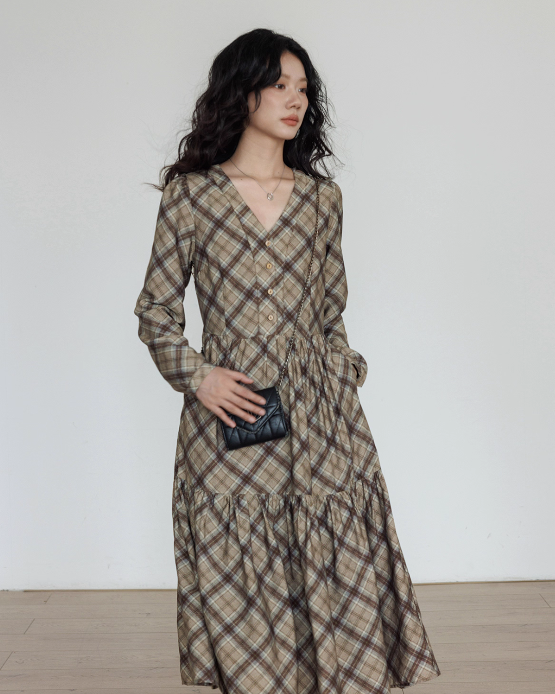 V-Neck Paid Long Dress VAS0161