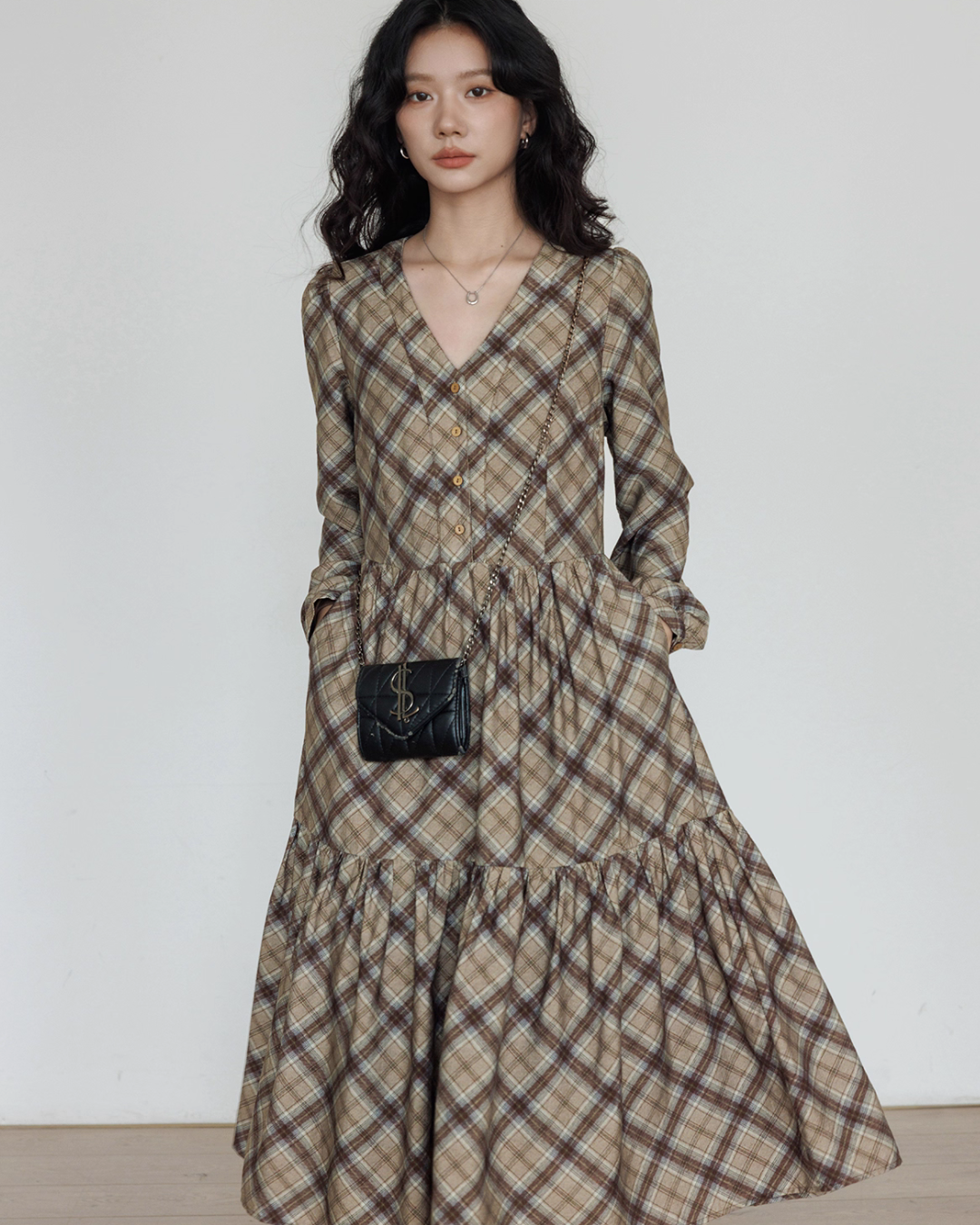 V-Neck Paid Long Dress VAS0161