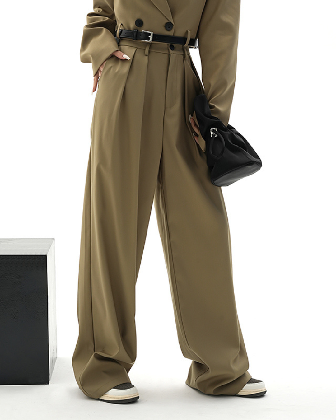 Two-Piece Short Jacket＆Mop Suit Pants SRS0061