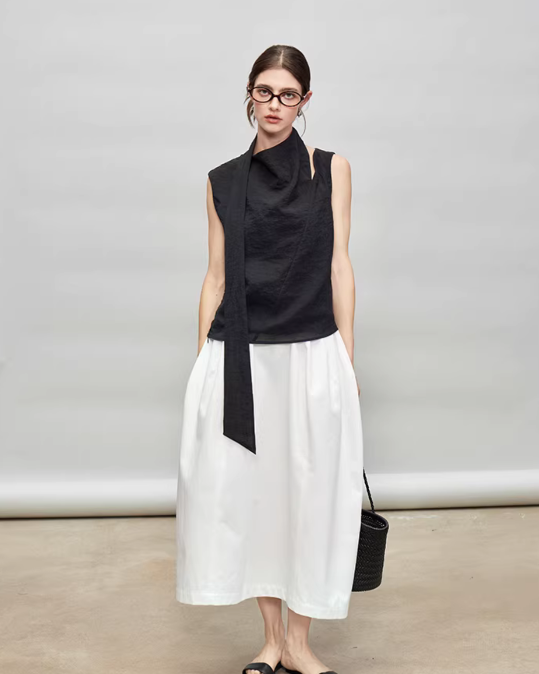 French Ribbon Sleeveless Top / Irregular Tulip Hem Skirt TEO0010